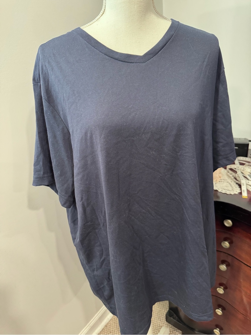 Men's Navy Short-Sleeve Crewneck Shirt